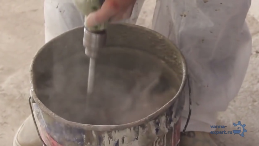 Замешивание ремонтной смеси