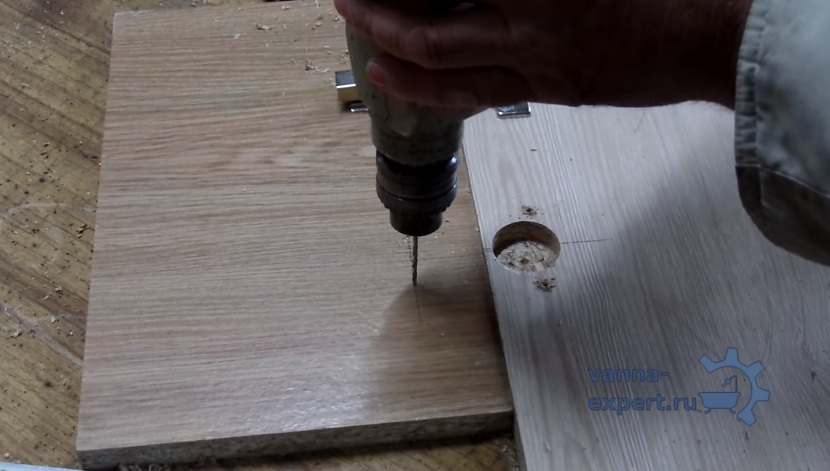 Сверление отверстий простым сверлом