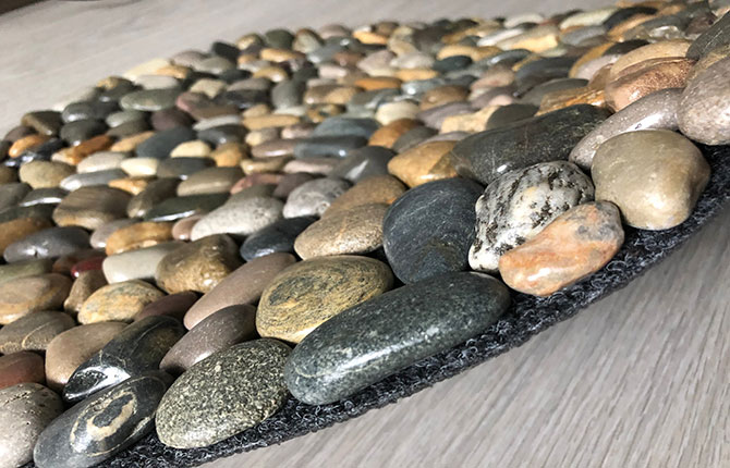 Половик из камней