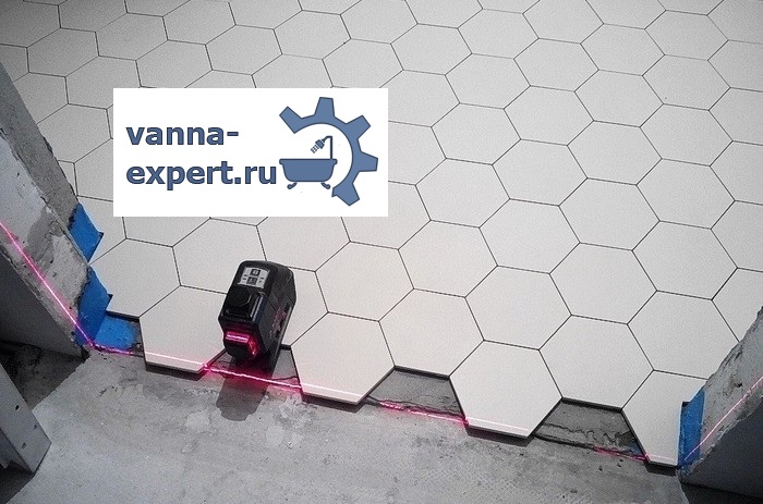 Укладка плитки около порога