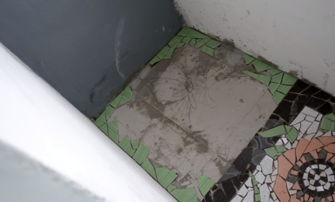 Выкладка рамки третьего панно