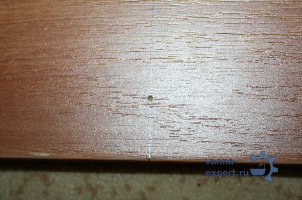 Разметка отверстий под петли