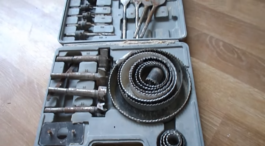 Набор коронок по дереву для сверления отверстий под светильники