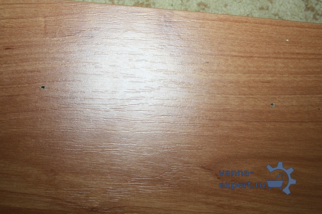 Отверстия для крепления ручки