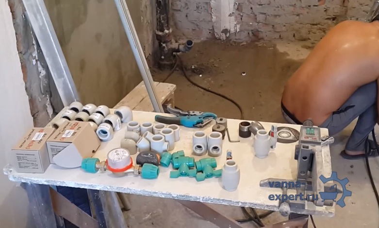 Фитинги для монтажа труб