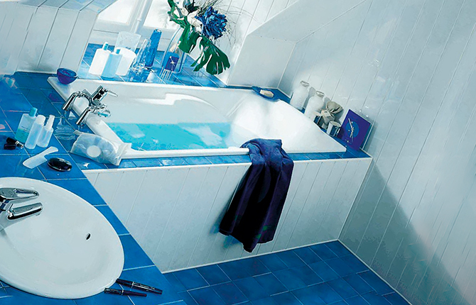 Стационарный экран для ванны