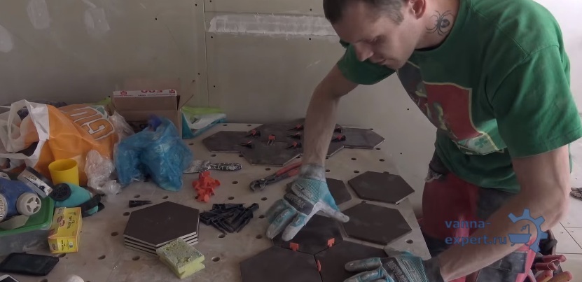 Раскладывание плиток, установка флажков