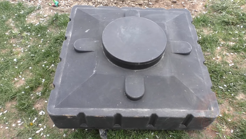 Бак для душа