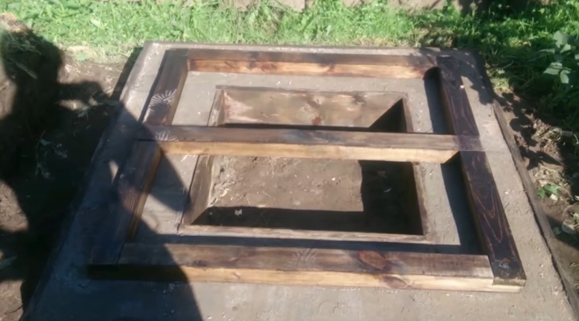 Бруски на бетонной плите