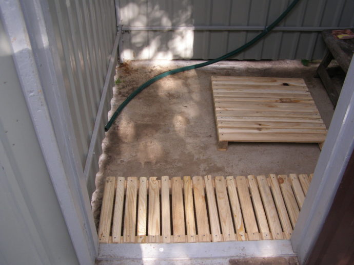 Деревянные напольные решетки