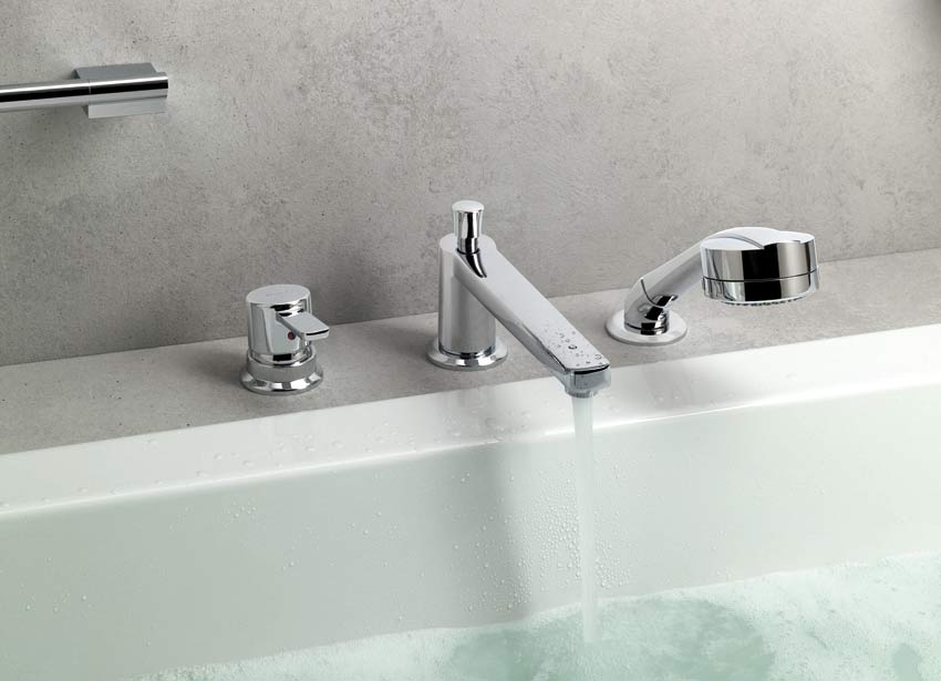 Набортный смеситель