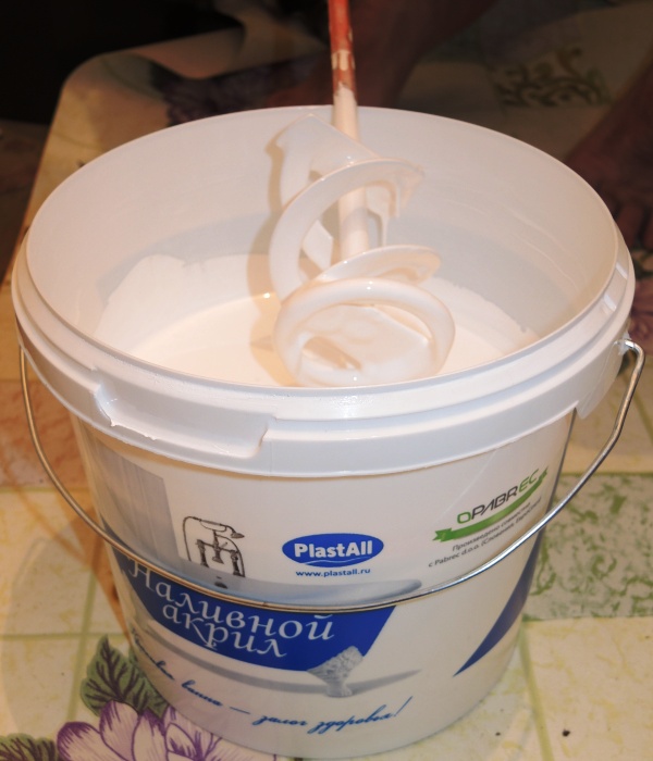 Перемешивайте в течение 10-15 минут