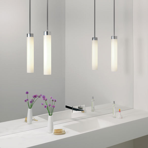 Подвесной светильник для ванной комнаты