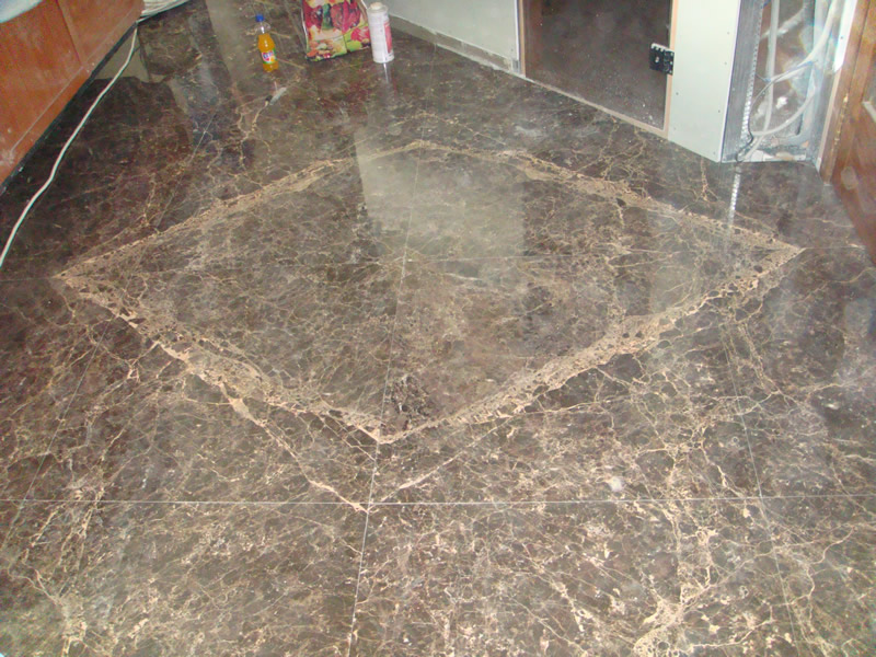 Пол из натурального камня
