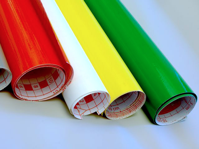 Самоклеящиеся обои