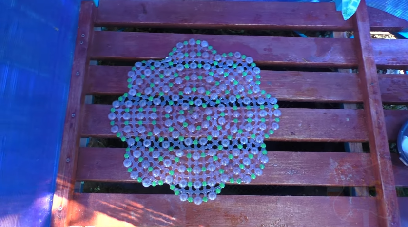 Силиконовый коврик, чтобы не скользили ноги на мокрых досках