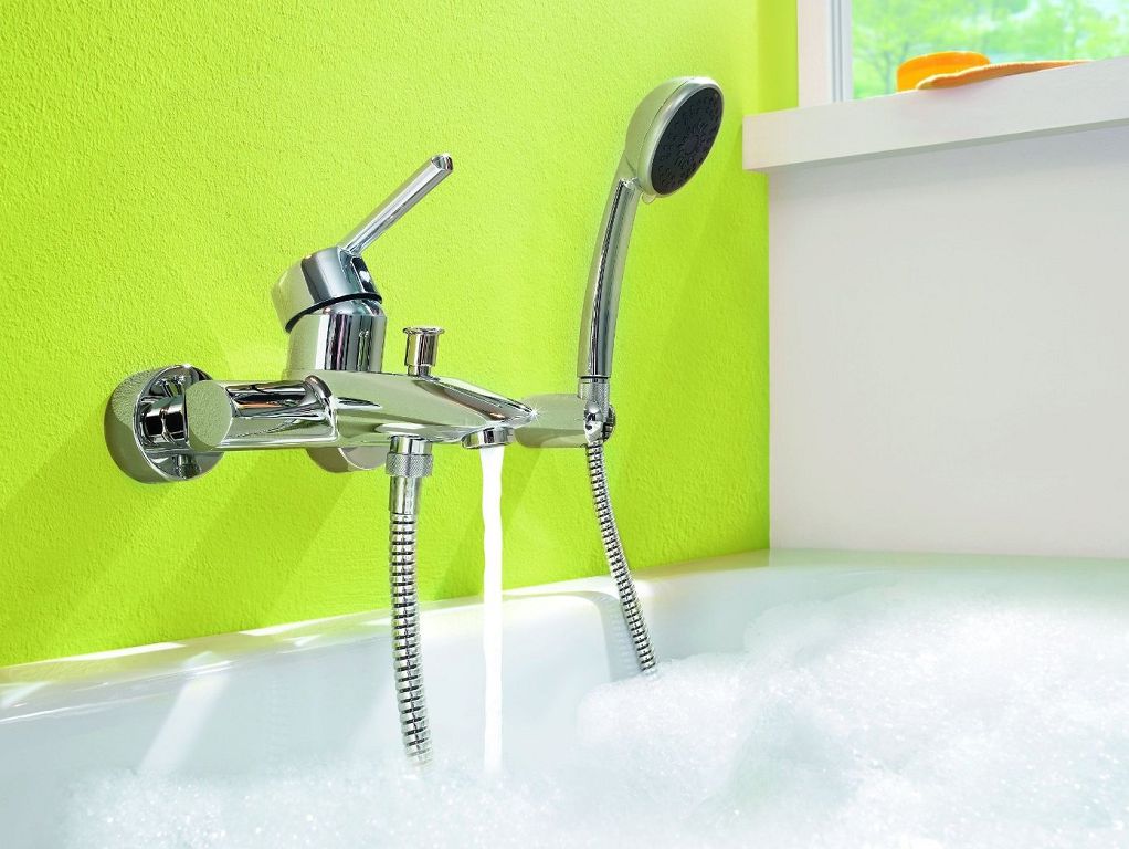Смеситель Grohe Feel