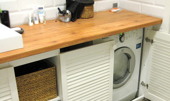 Столешница в ванную из дерева