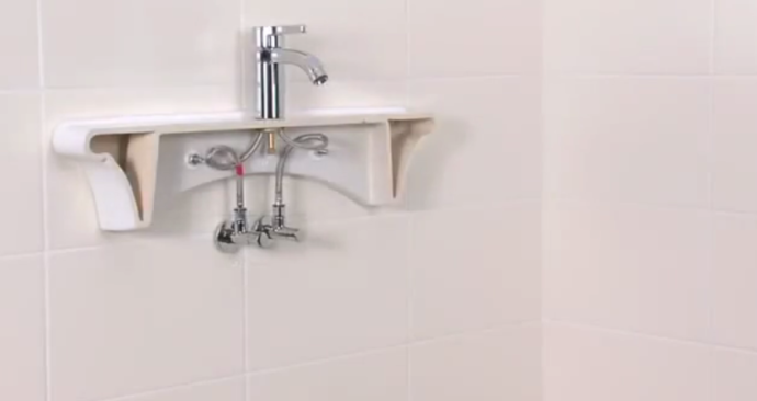 Так выглядит подключение раковины к разводке воды