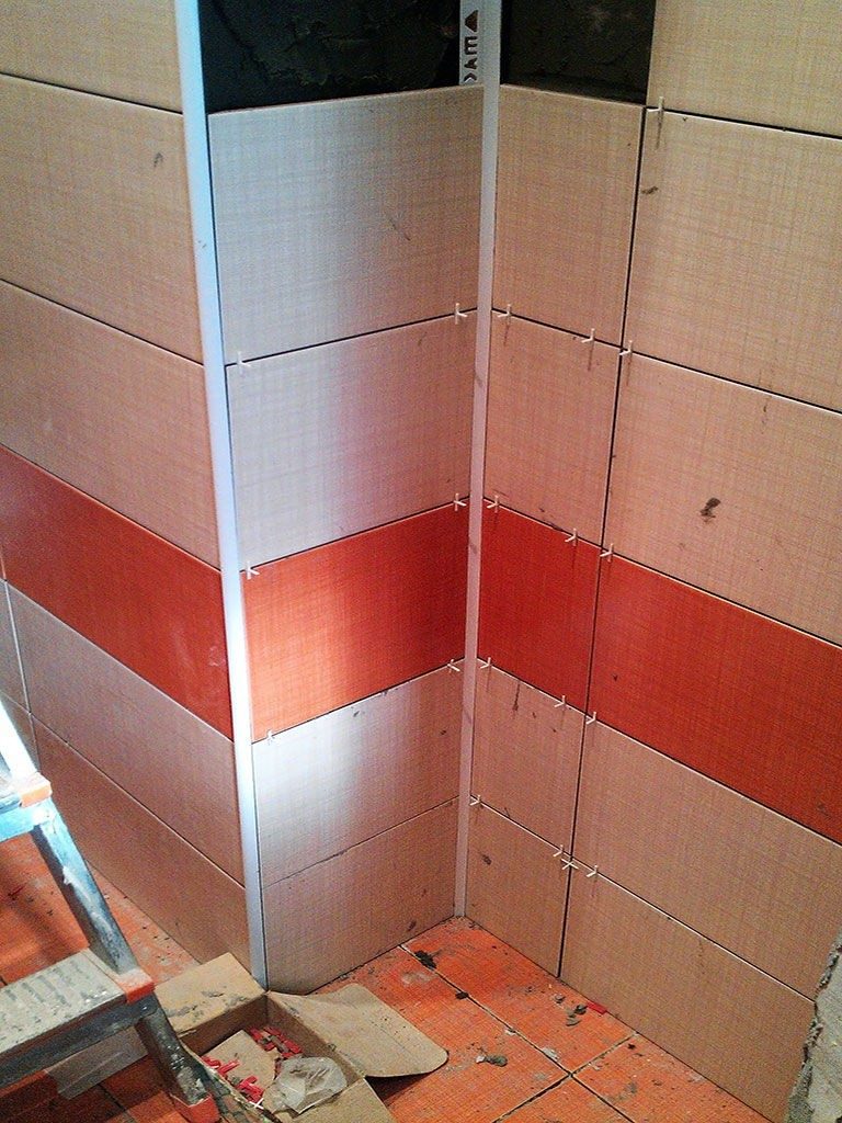 Удобство укладки однотонной плитки