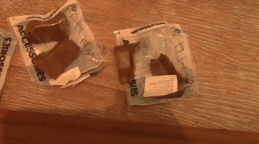 Уголки для плинтуса