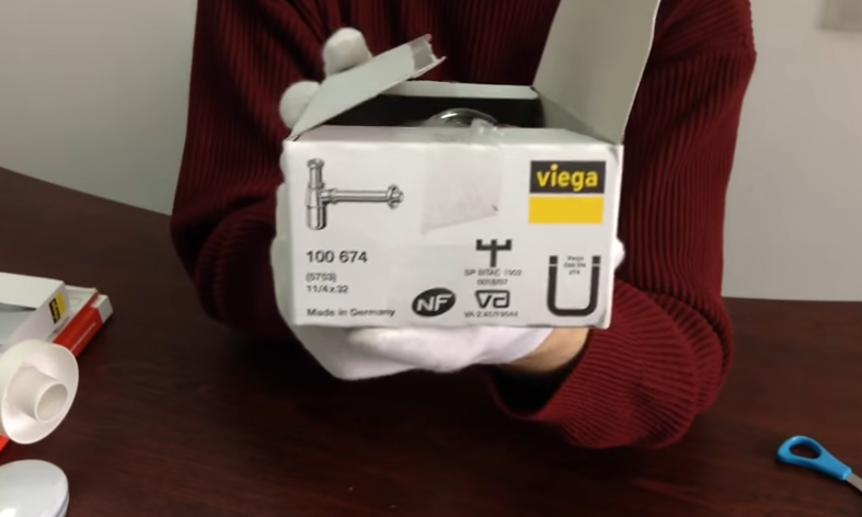 Упаковка сифона