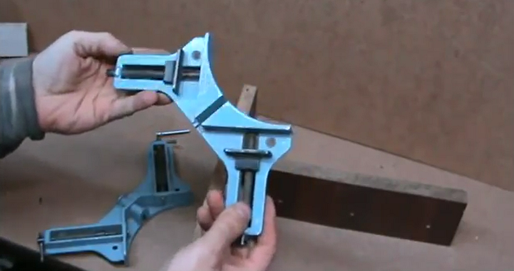 Упрощенная модель тисков