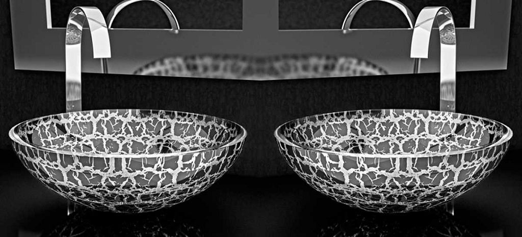 Устанавливая хрупкие раковины, соблюдайте предельную осторожность