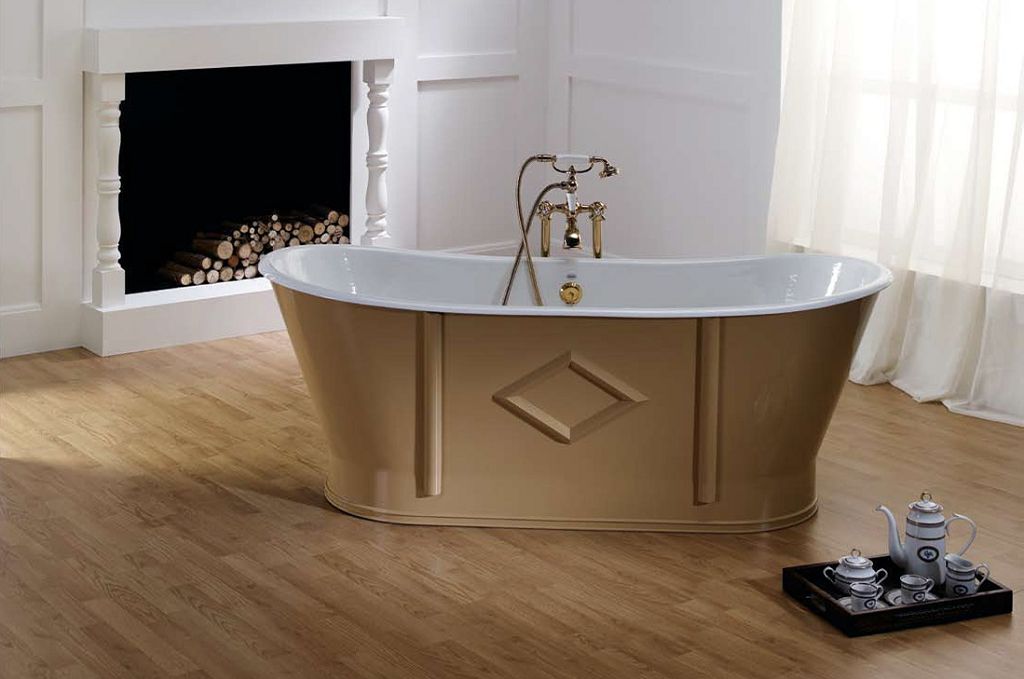 Ванна из чугуна очень прочная