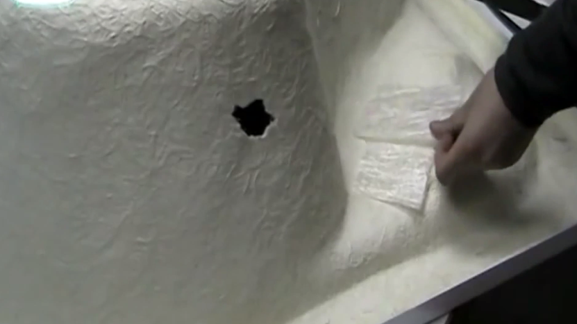 Вырезание кусочков стеклоткани