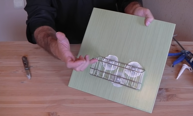 Зафиксированная полочка