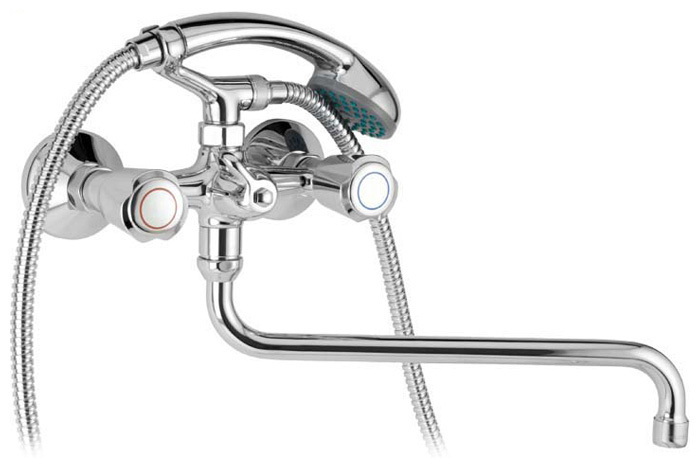 Смеситель с двумя кранами настенный