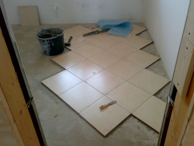 Монтаж плитки на пол как положить плитку в ванной