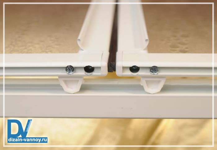 установка шторки на ванну