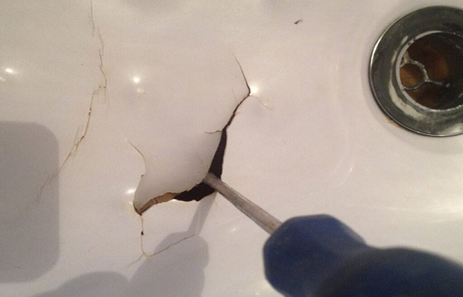 Заделывание пробоин