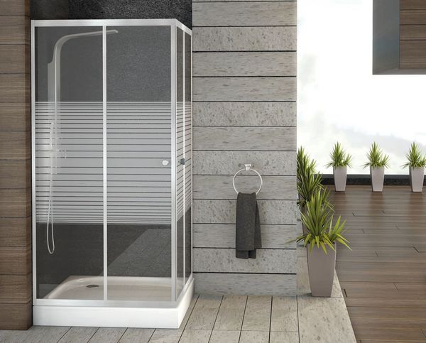 Душевой поддон в интерьере ванной комнаты