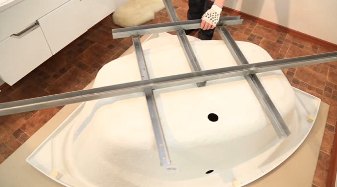 Установите каркас