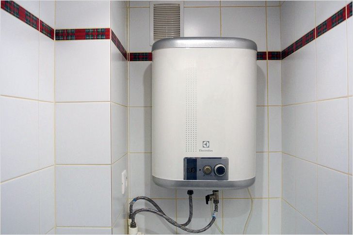 Установка водонагревателя в ванной комнате