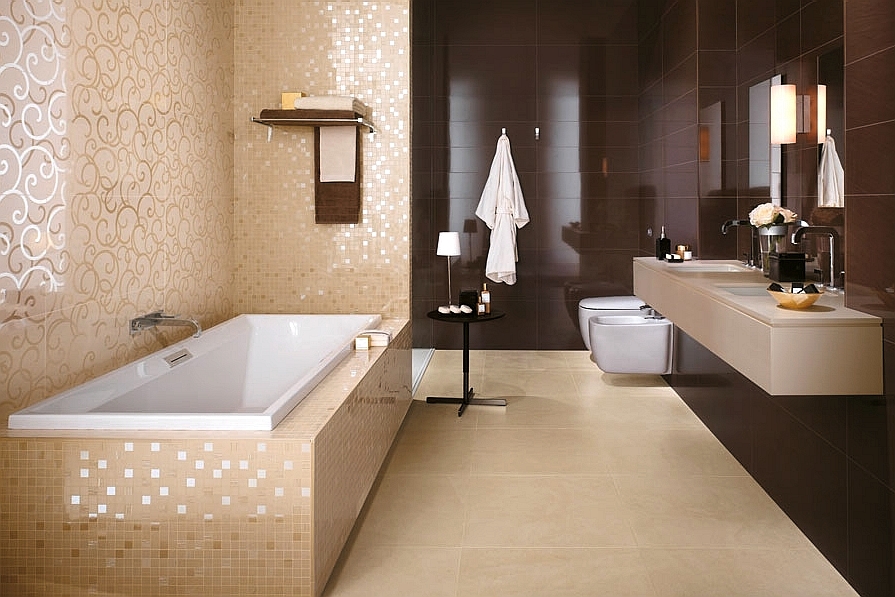 Ванна, облицованная мозаикой