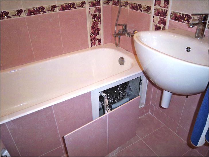 Экран с ревизионным люком